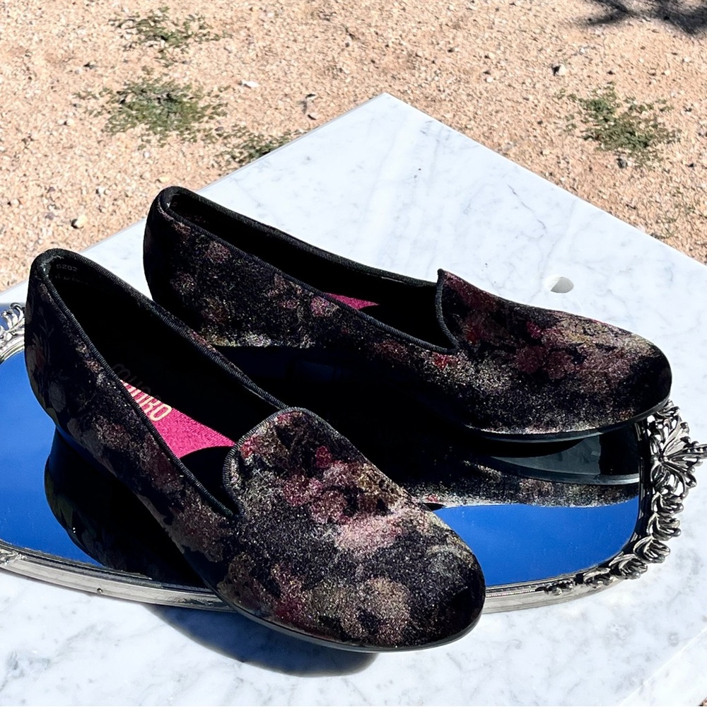 Munro Cerise Black Floral Velvet Slip On Loafer / Flat / Ballet, 9.5, Like New